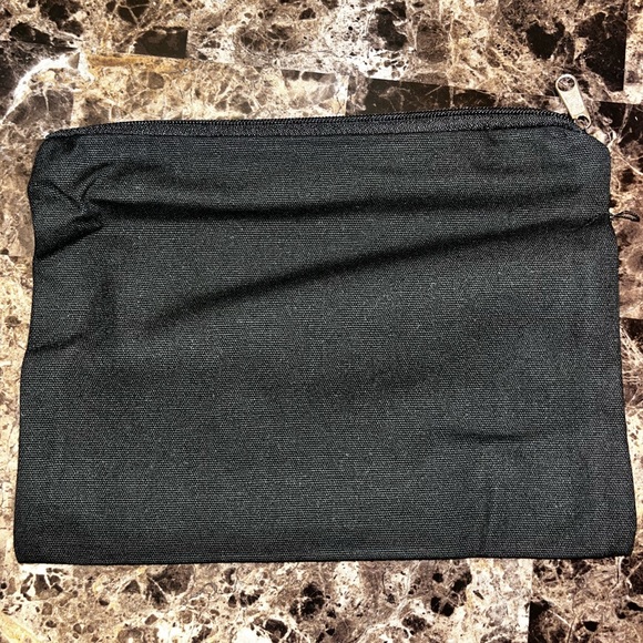 NWOT Women’s Accessory CosmeticBag With Fun Saying-All I Need Is Coffee Mascara - Picture 3 of 13